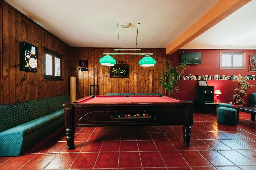 Aparthotel Neptuno Costadeje Адехе