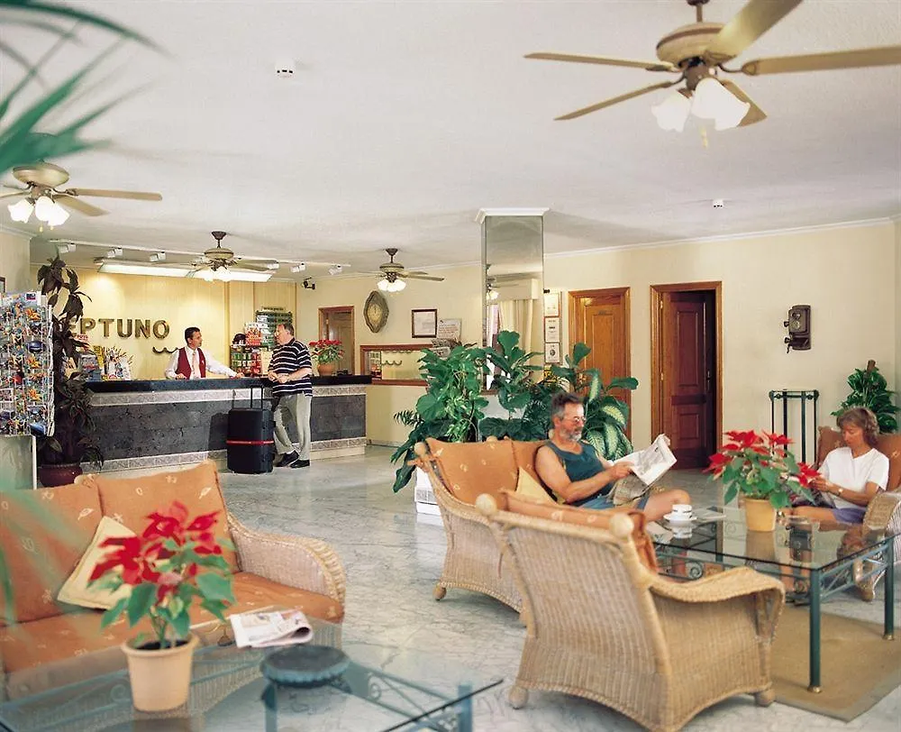 Aparthotel Neptuno Costadeje Адехе 3*,