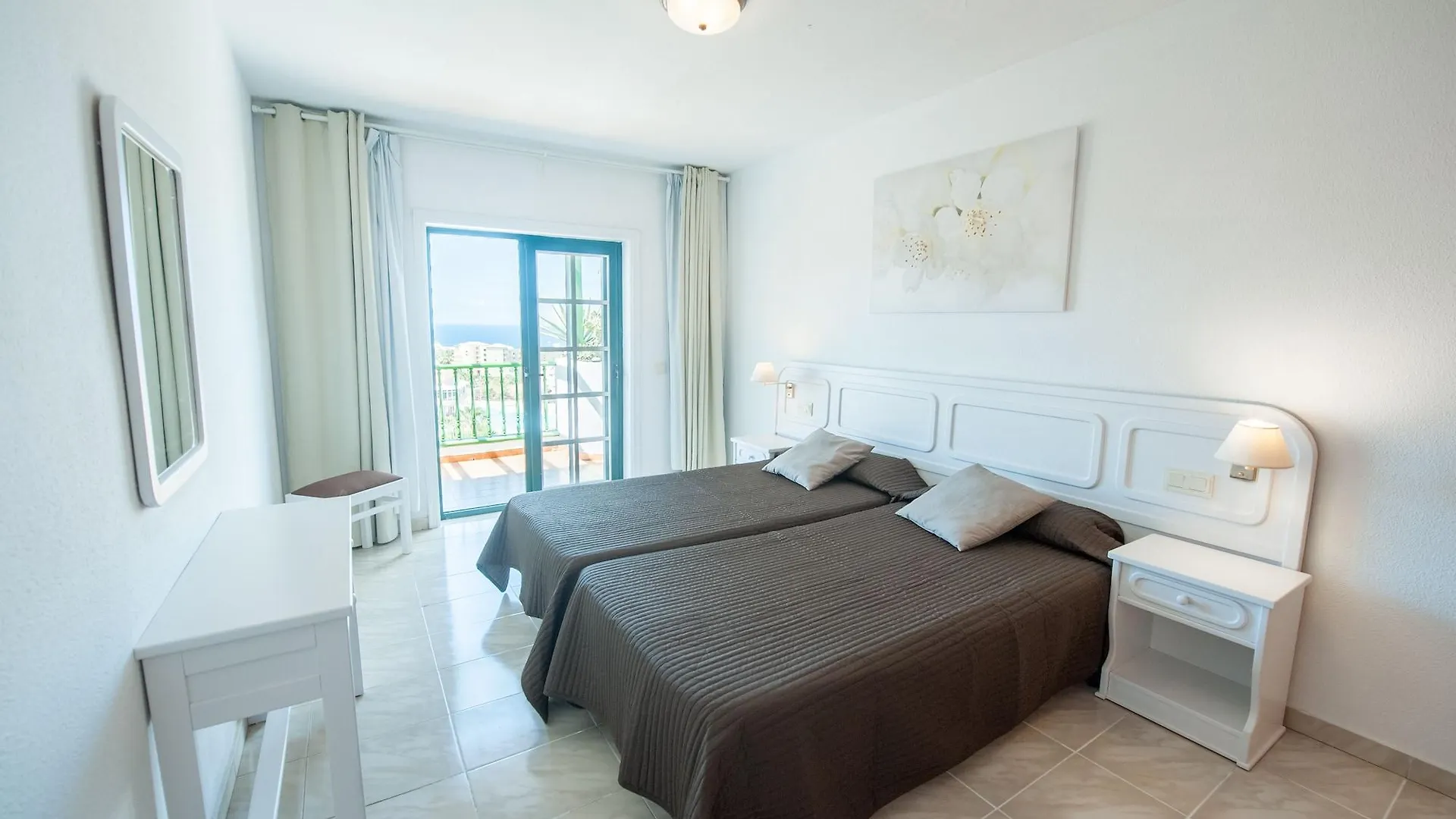 אדחה Aparthotel Neptuno Costadeje דירה